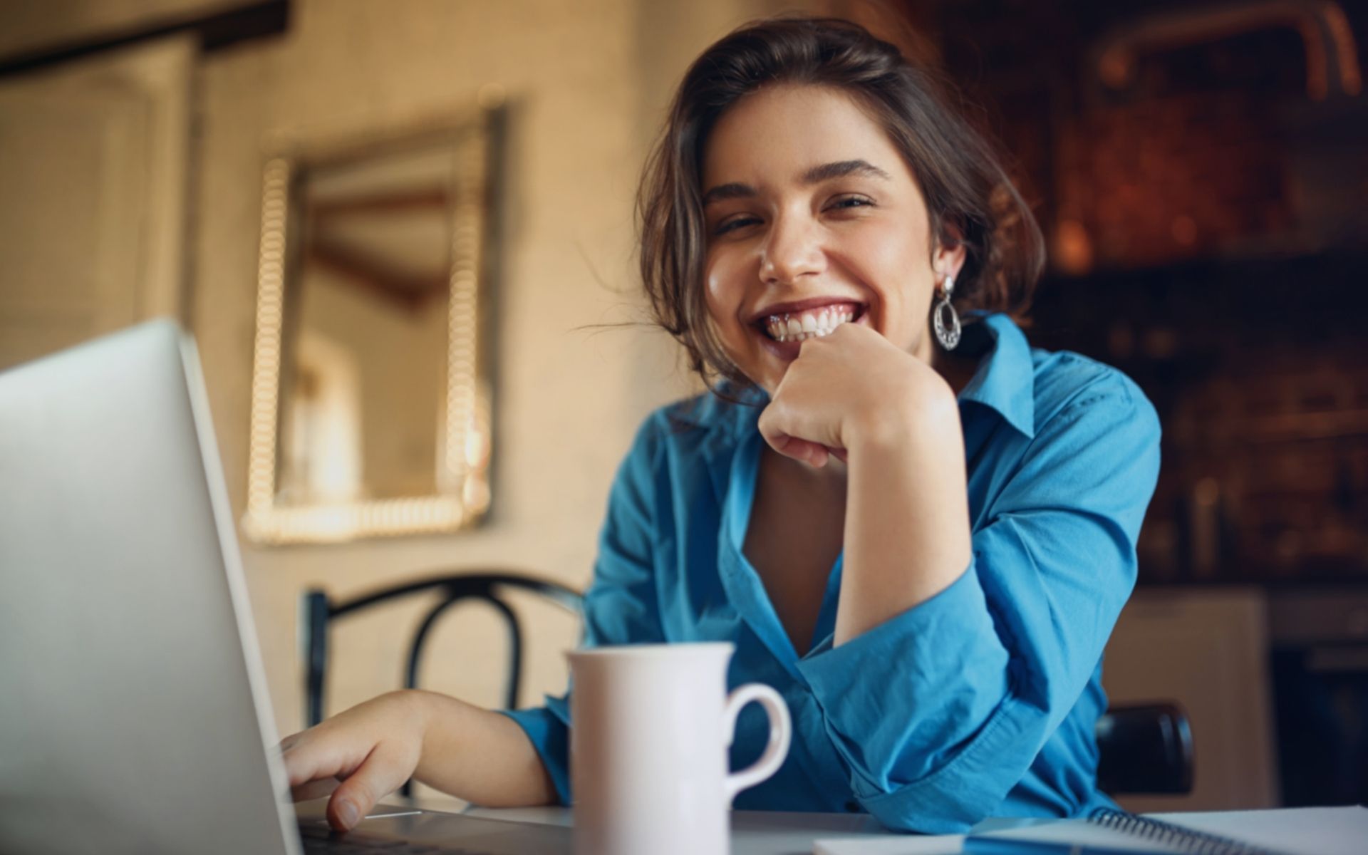 Mulher Sorrindo empresa
